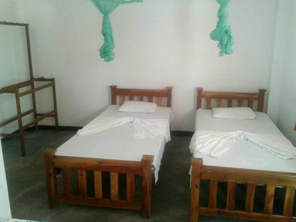 Parakum Rest Rooms Polonnaruwa Luaran gambar